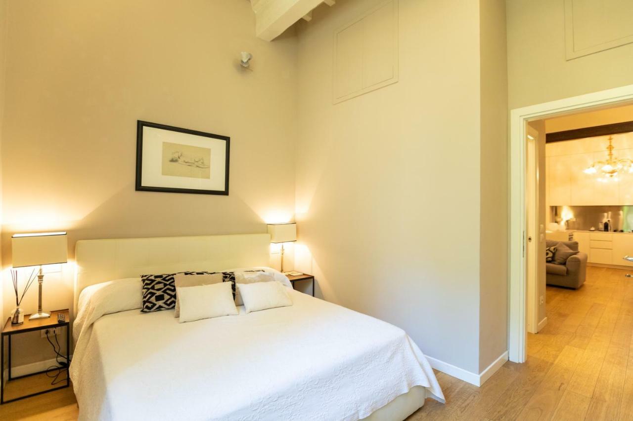 Santa Croce Luxury 2 Bedroom فلورنس المظهر الخارجي الصورة